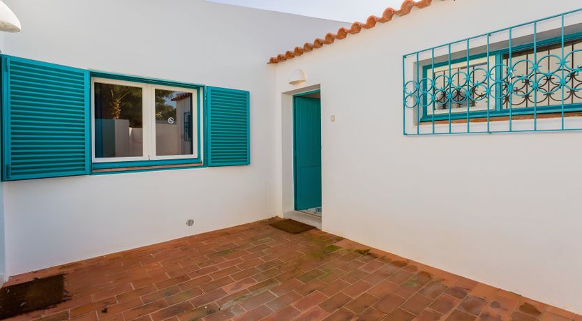 Photo of A Hundred Ways