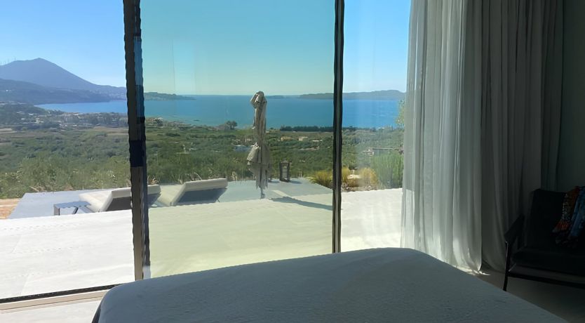 Photo of Grecian Gaze