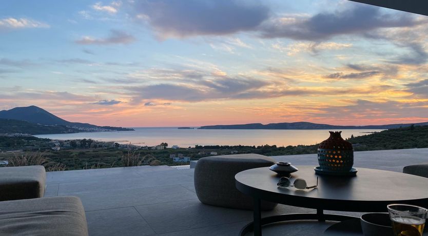 Photo of Grecian Gaze