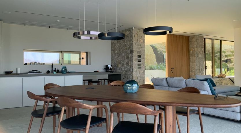 Photo of Grecian Gaze