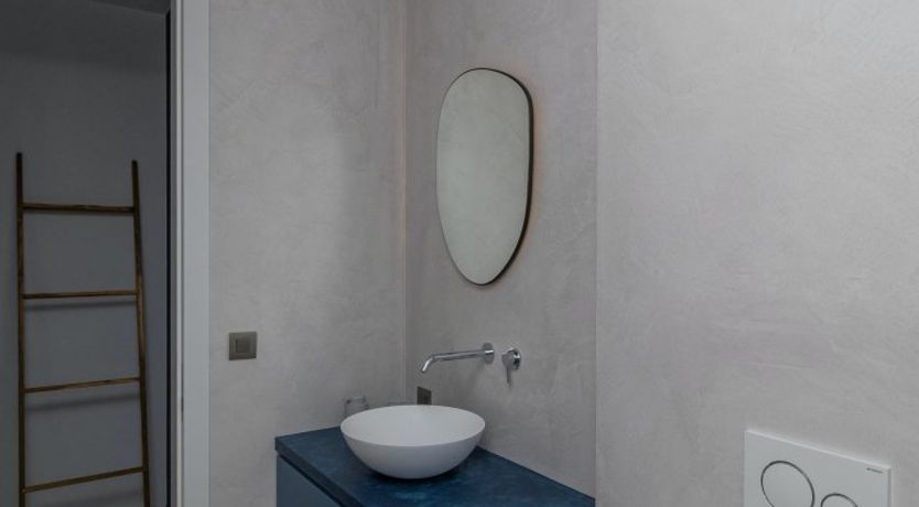 Photo of Grecian Gaze