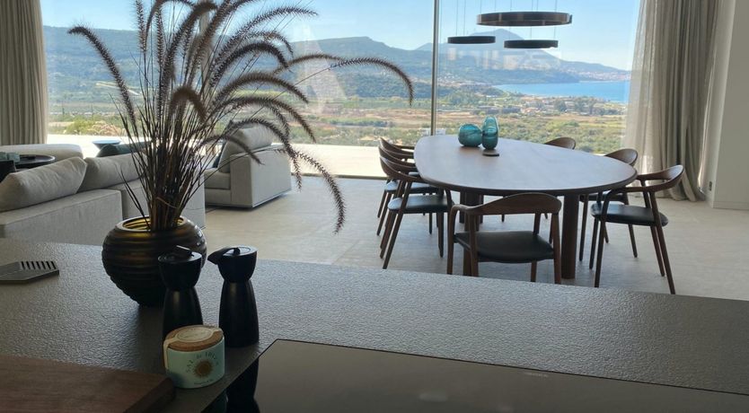 Photo of Grecian Gaze