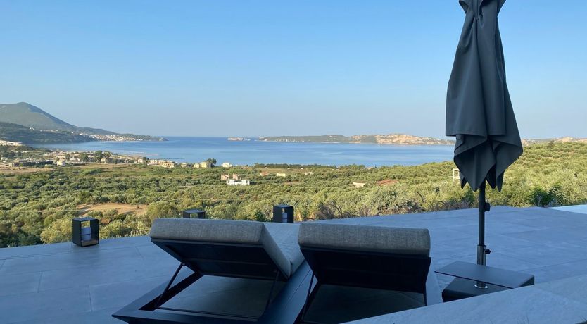 Photo of Grecian Gaze