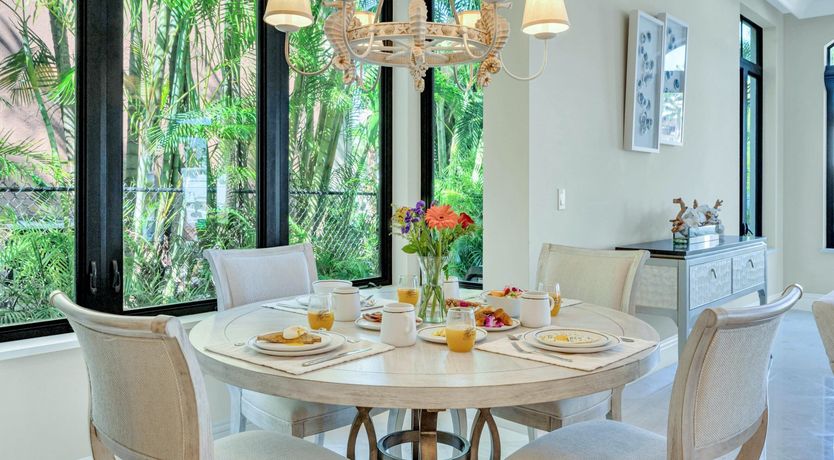 Photo of The Floridian Dream