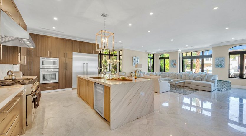 Photo of The Floridian Dream