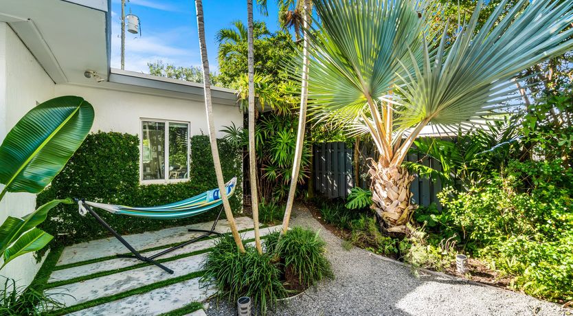 Photo of Cocktails on the Beach