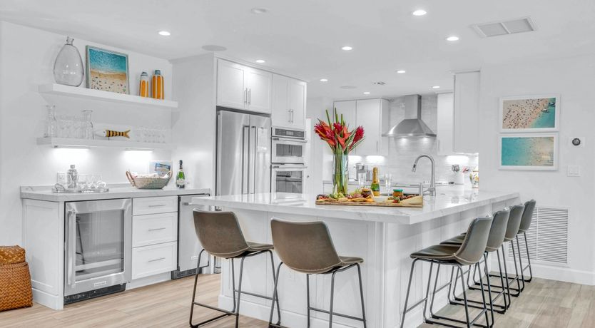 Photo of Sunshine With a View