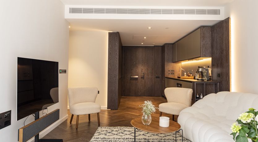 Photo of London Blue