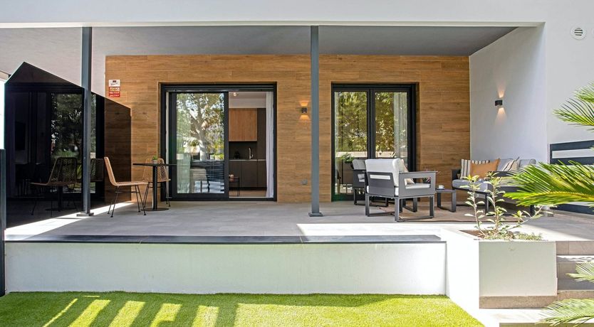 Photo of The Ode to Sunburst