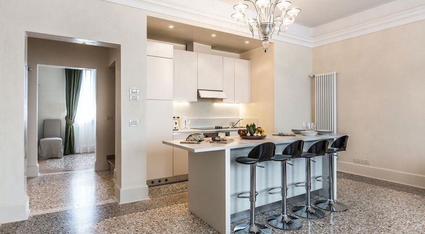 Photo of Venetian Palms