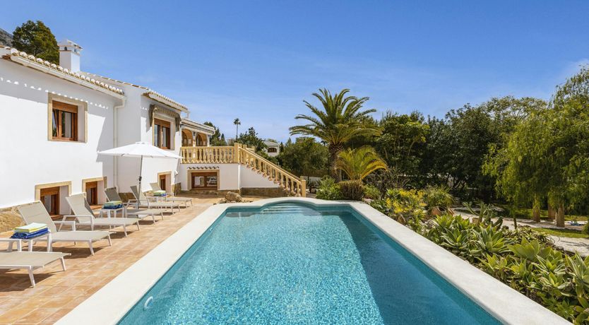 Photo of Shade of the Sun