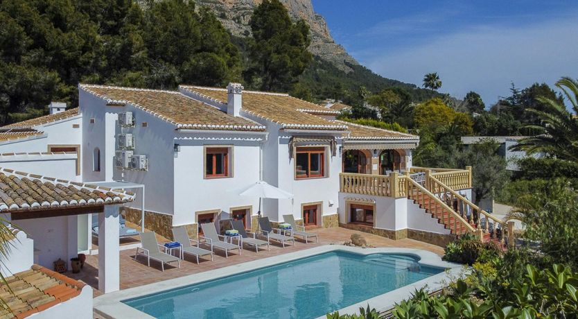 Photo of Shade of the Sun