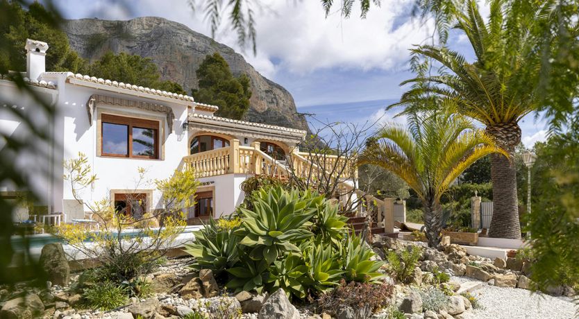 Photo of Shade of the Sun