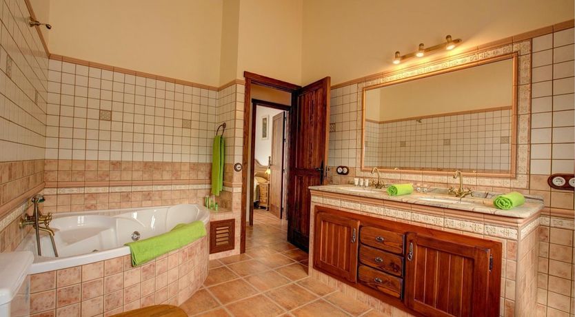 Photo of The Wicker Box