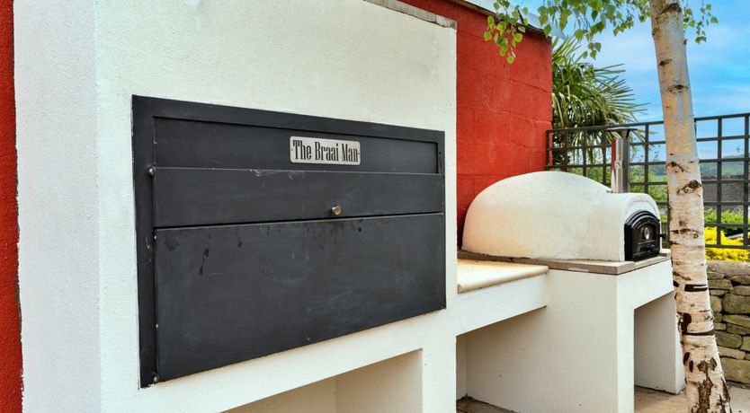 Photo of The Golden Moon