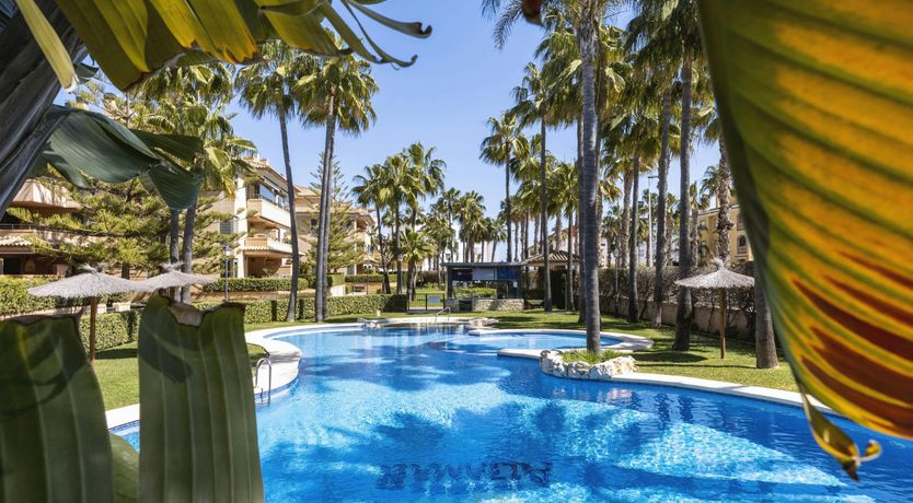 Photo of A Dream in White