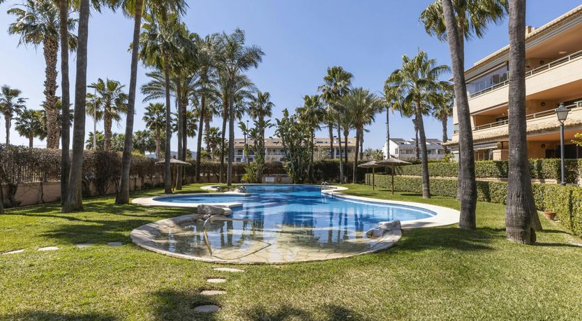 Photo of A Dream in White