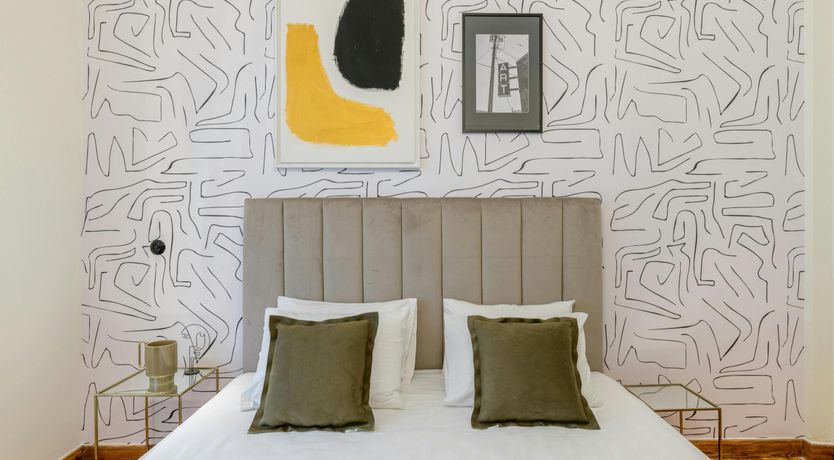 Photo of The Greek Light