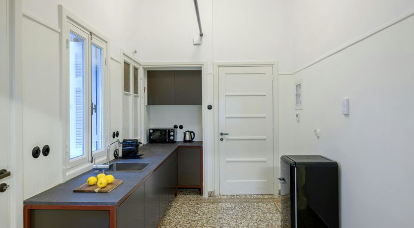 Photo of The Greek Light