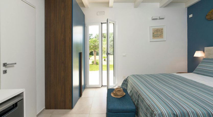 Photo of The Shoreline