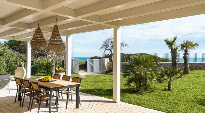 Photo of The Shoreline