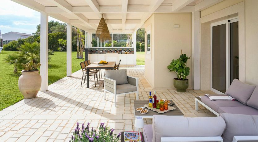 Photo of The Shoreline