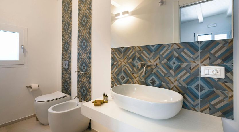 Photo of The Shoreline