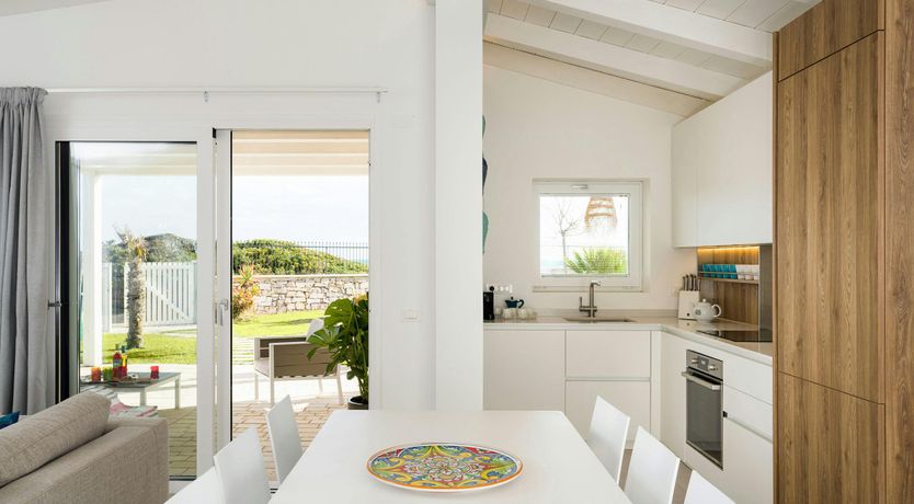 Photo of The Shoreline