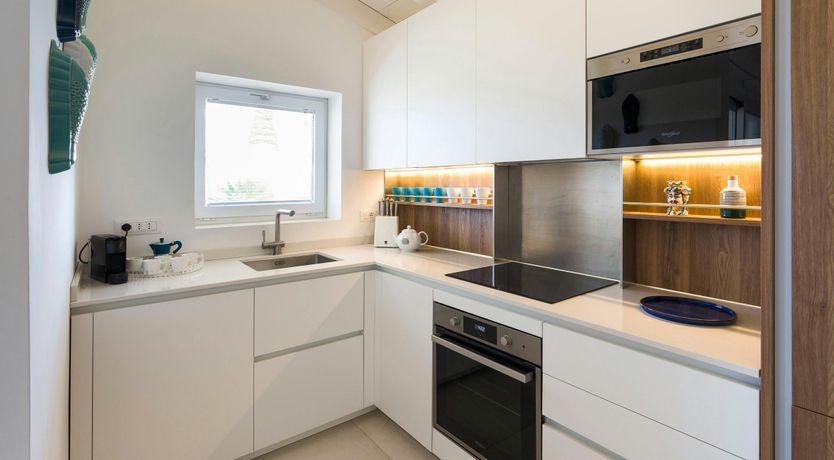 Photo of The Shoreline