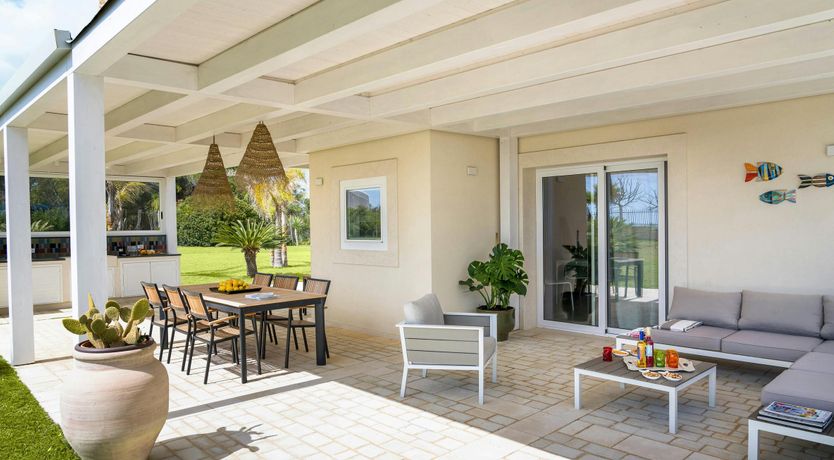 Photo of The Shoreline