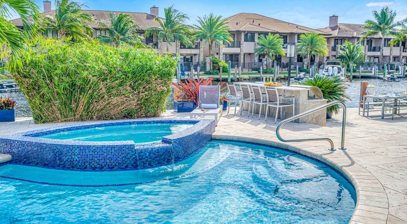 Photo of The Surf's Horizon