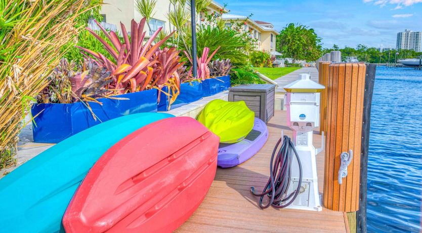 Photo of The Surf's Horizon