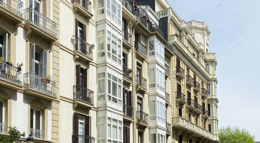 Photo of The Little White Cloud