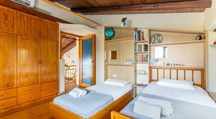 Photo of The Ocean's Melody