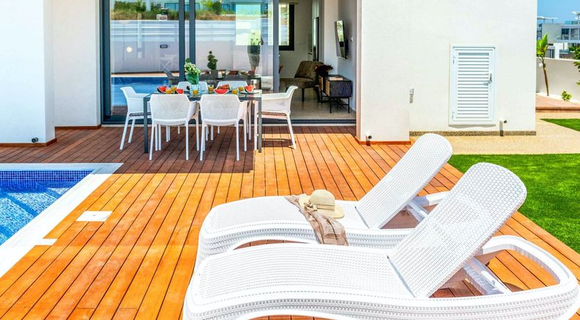 Photo of The Apollo's Retreat