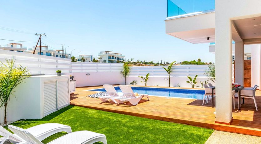 Photo of The Apollo's Retreat