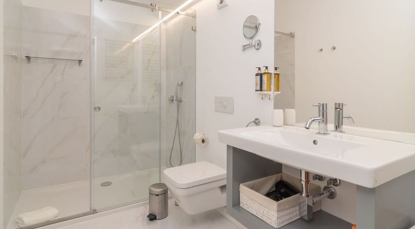 Photo of Black & White Dream