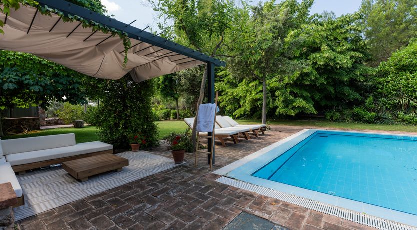 Photo of On the Montserrat