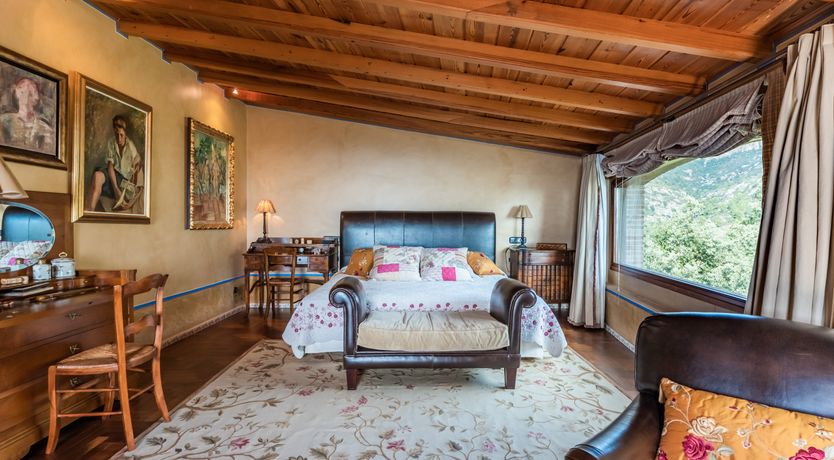 Photo of On the Montserrat