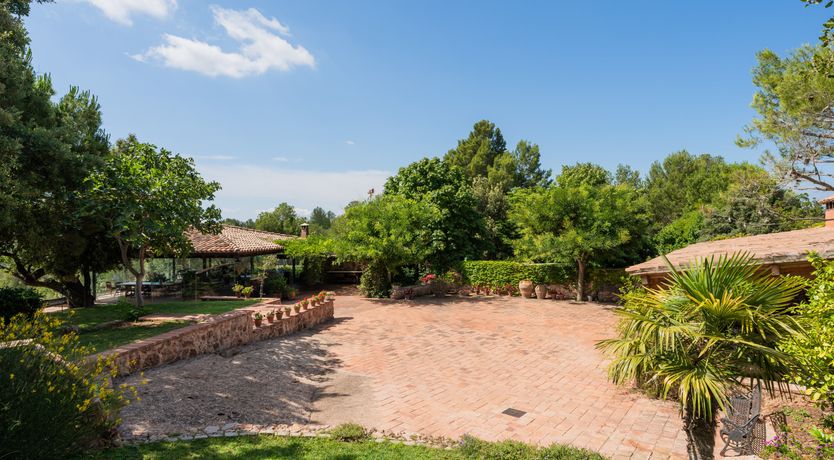 Photo of On the Montserrat