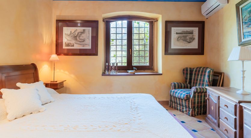 Photo of On the Montserrat