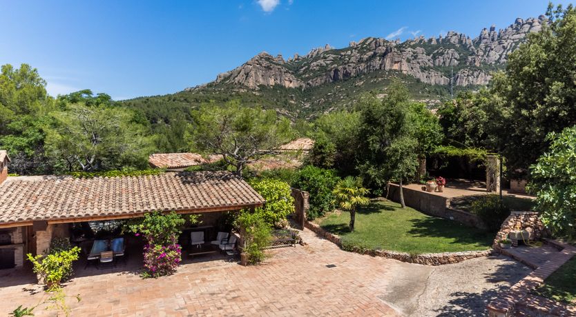 Photo of On the Montserrat