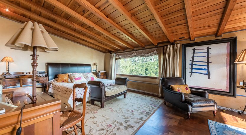 Photo of On the Montserrat