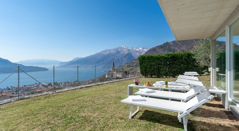 Photo of Waves Hit The Shore