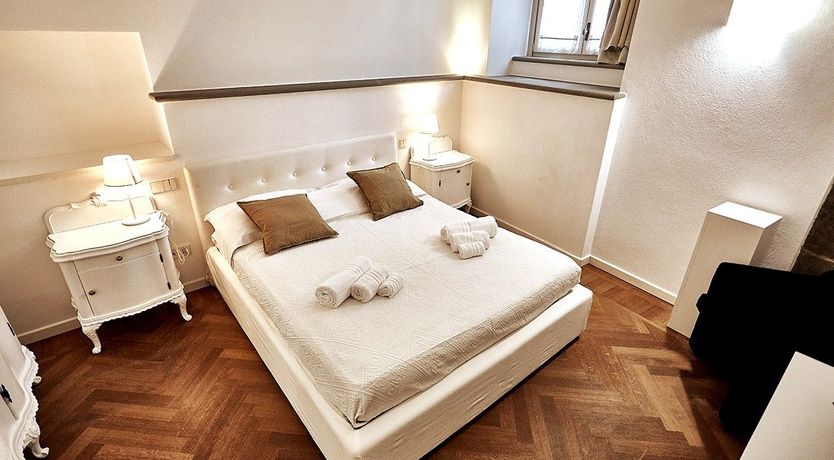 Photo of The King of Glass