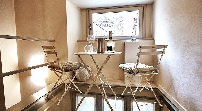 Photo of The King of Glass