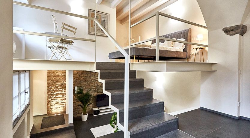 Photo of The King of Glass