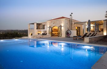 The Cretan Palm Villa