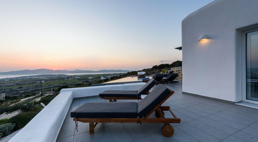 Photo of Shoreside Mirage