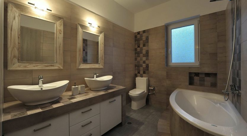 Photo of Shoreside Mirage